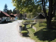 KUMROVEC 
