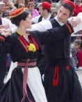NEDJELJNE FOLKLORNE PRIREDBE U ĆILIPIMA